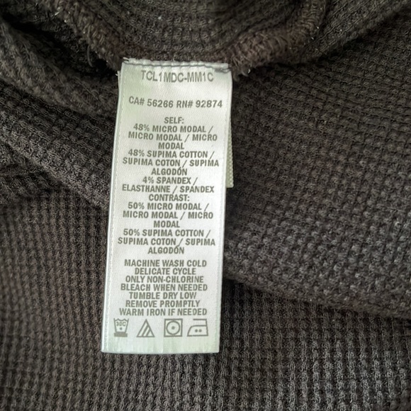 Woman’s Splendid long sleeve waffle knit top.  Black, size large. - Picture 6 of 6